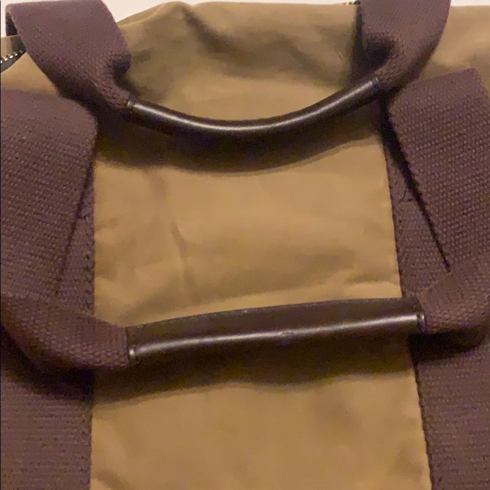 UGG LABTOP MEASENGER - Picture 5 of 6